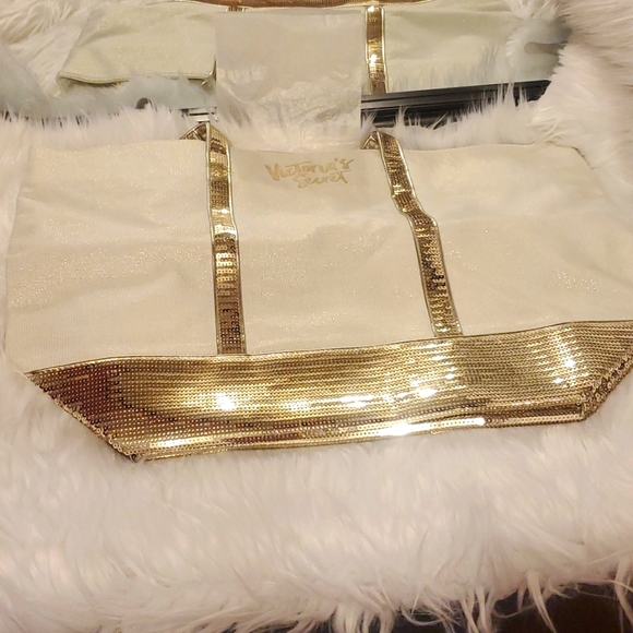 Victoria's Secret Glamorous Tote - Picture 3 of 3